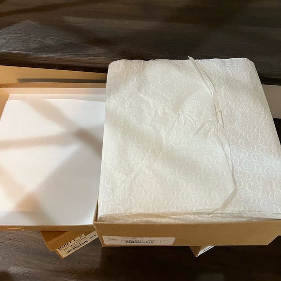 Christian Louboutin So Kate Black Leather Pumps Size 40 - Picture 14 of 14